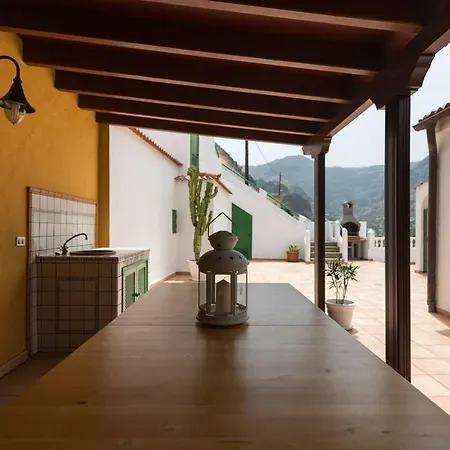 Vakantiehuis Casa Panchita -maravillosas Vistas Al Mar Y Montana Agaete (Gran Canaria)
